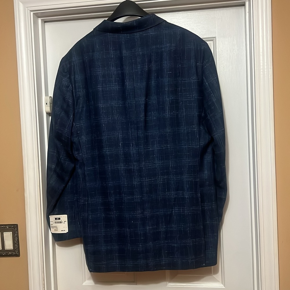 Sports Jacket - Picture 2 of 3